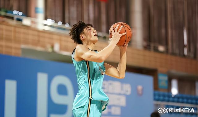 关于上海男篮力挽狂澜逆转胜利，全队喜上眉梢的信息